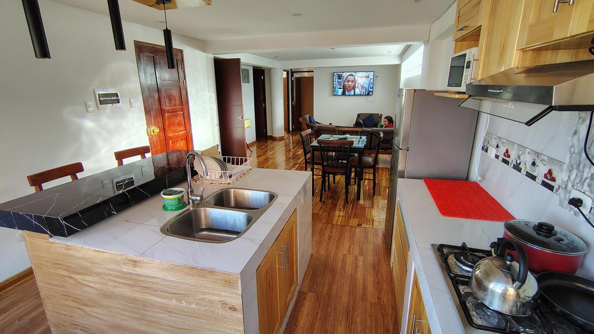 The Hannah's House 3 *